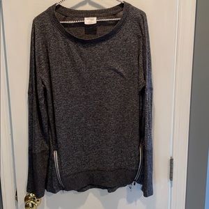 🌻🌻Danskin long sleeve shirt